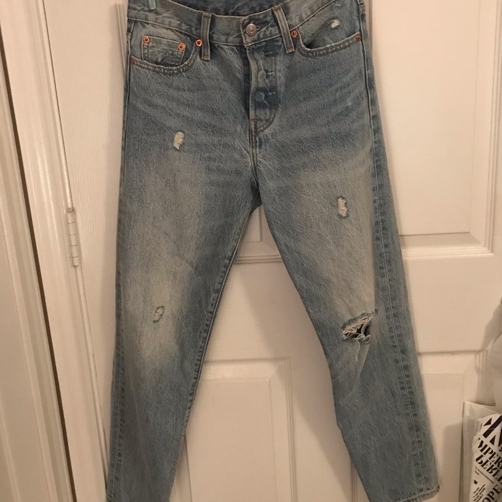Levi’s Wedgie jeans